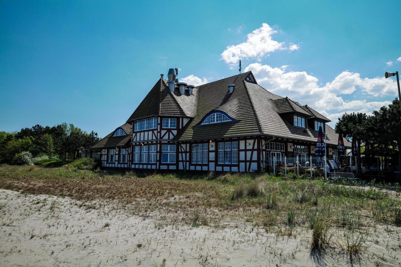 Ferienwohnungen Meerfarbig Zingst - Haustierfrei -Terrasse Mit Strandkorb Oder Balkon - E-Ladesaeule - Parkplatz - Wlan - Fahrradschuppen - Waschtrockner - Ruhig Und Zentral - Nichtraucher Buitenkant foto