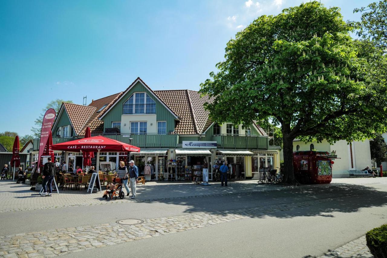 Ferienwohnungen Meerfarbig Zingst - Haustierfrei -Terrasse Mit Strandkorb Oder Balkon - E-Ladesaeule - Parkplatz - Wlan - Fahrradschuppen - Waschtrockner - Ruhig Und Zentral - Nichtraucher Buitenkant foto